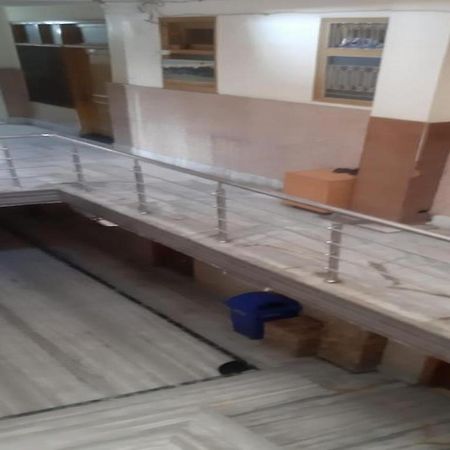 Oyo 81211 Hotel Janta Katra (Jammu and Kashmir) Esterno foto