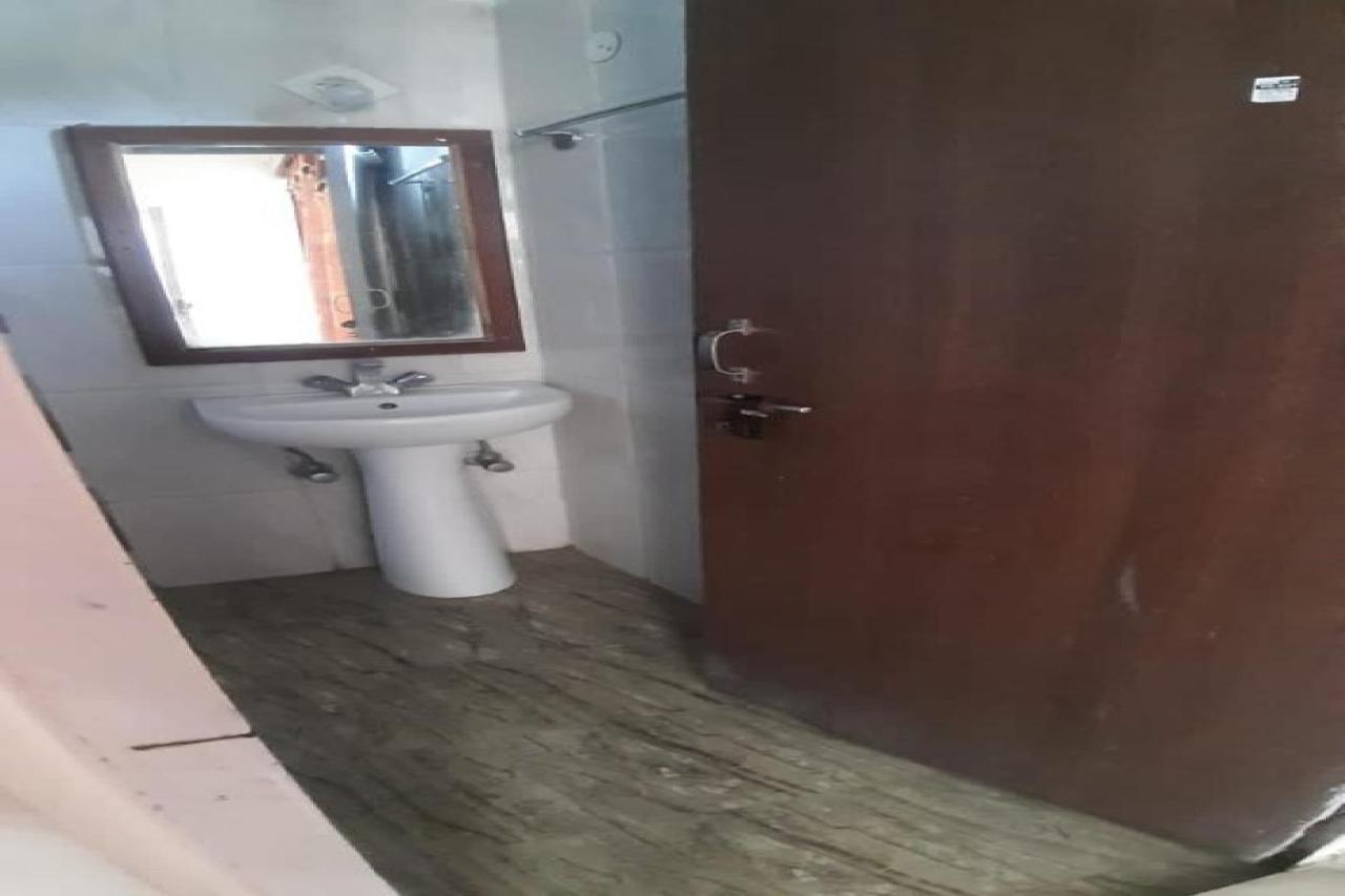 Oyo 81211 Hotel Janta Katra (Jammu and Kashmir) Esterno foto